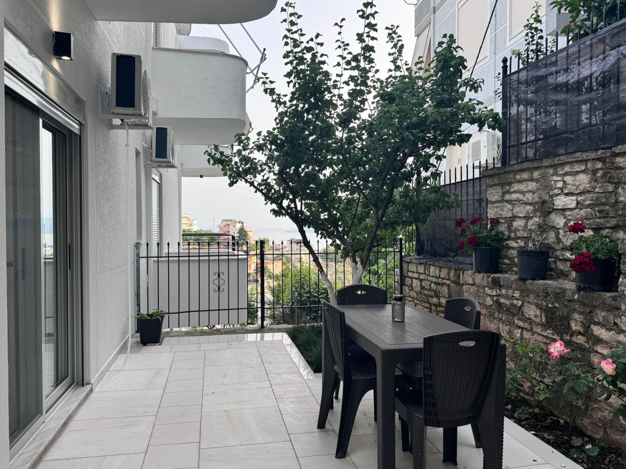 Sunset Hill Apartments Saranda Dış mekan fotoğraf